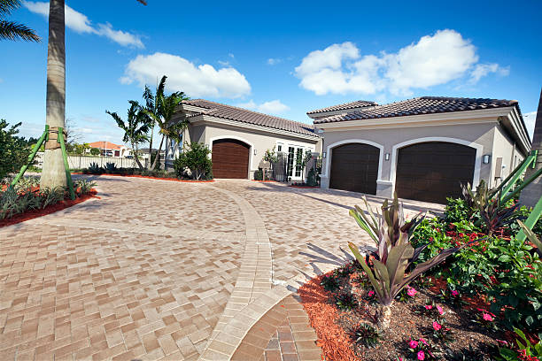 Best Cobblestone Driveway Pavers  in Level Park Oak Park, MI